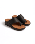 Damen Slide-Sandalen mit Zehenschlaufe – Plateausohle