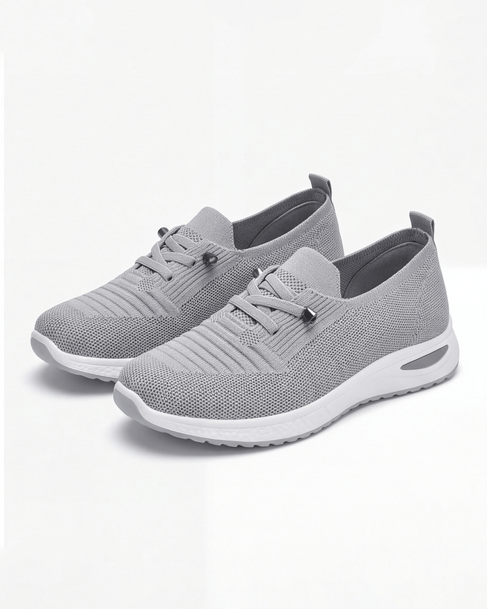Damen Freizeitsneaker in Strickoptik mit flachem Schnitt