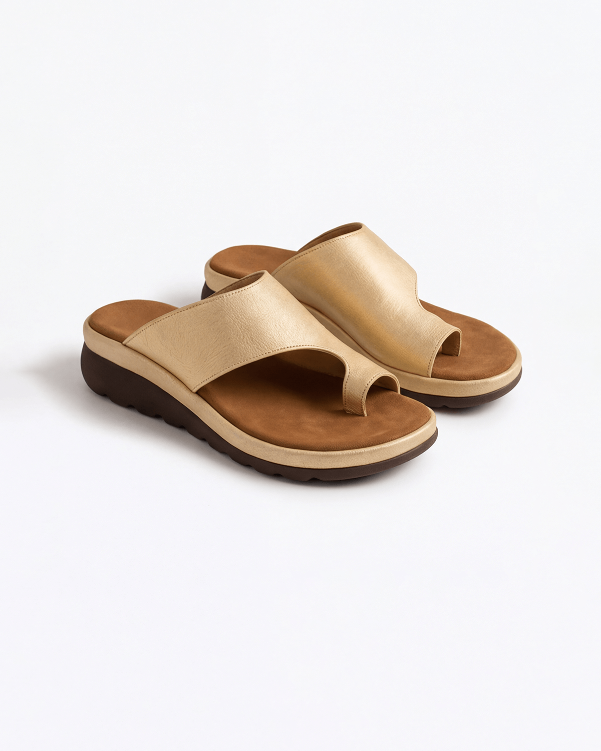 Damen Slide-Sandalen mit Zehenschlaufe – Plateausohle