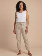 Damenhose mit Tunnelzug und schmal zulaufendem Bein