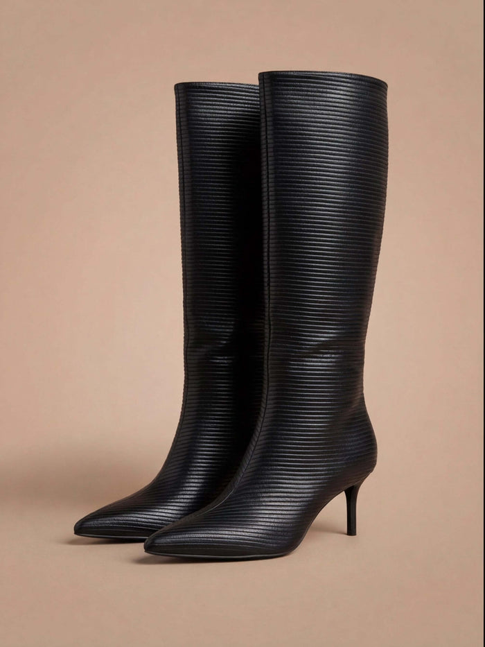 Aria Spitzkappen-Kniestiefel