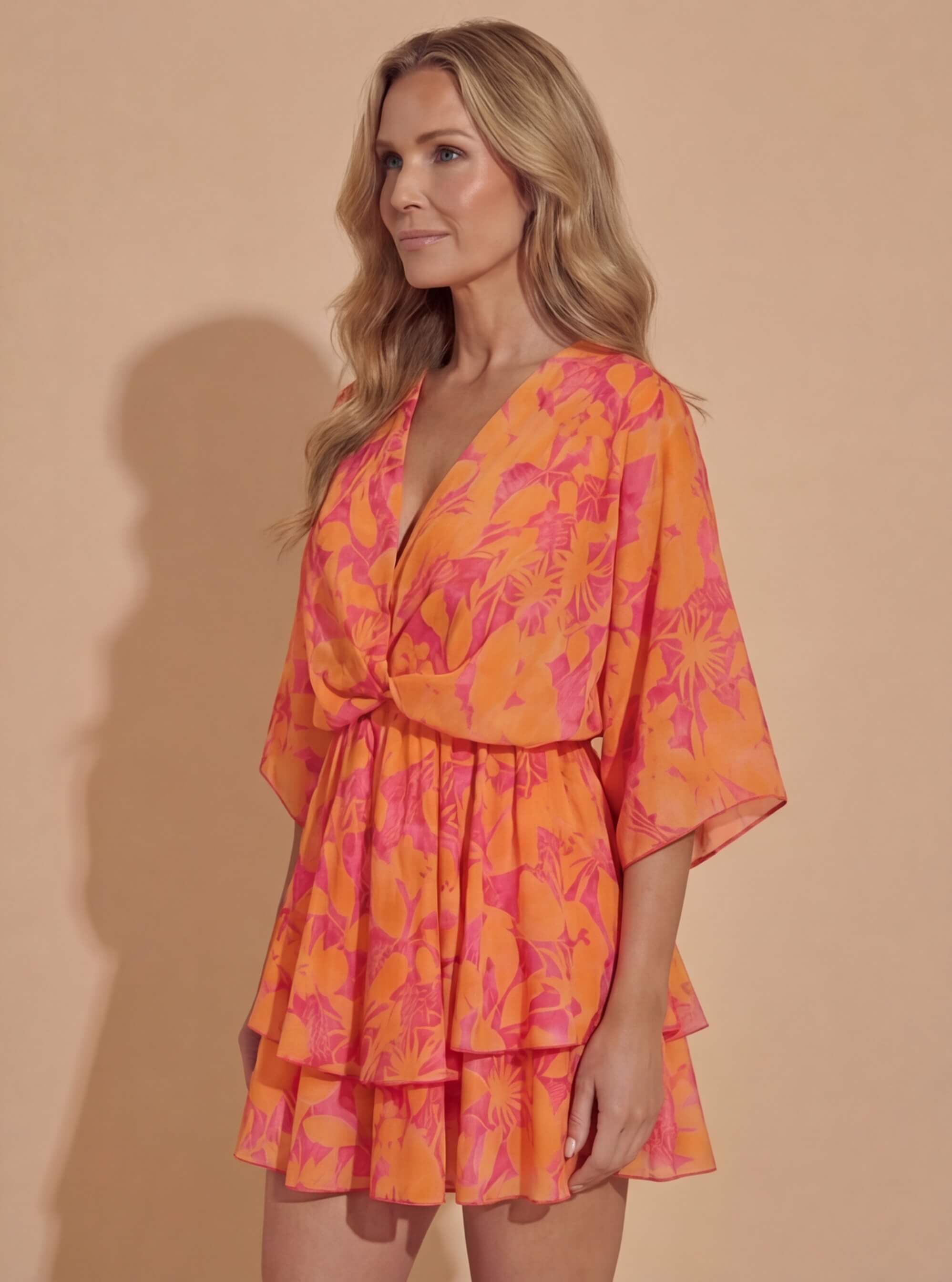 Boho Damen-Minikleid mit Blumenprint und Twist-Detail