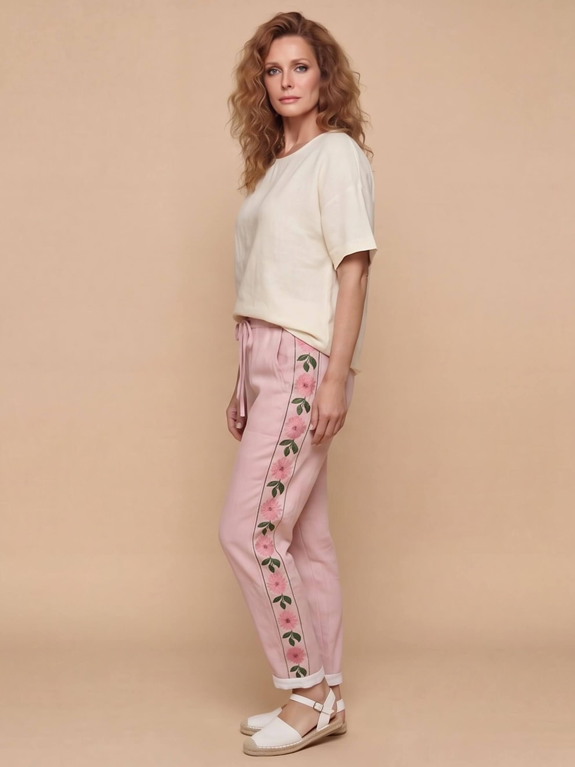 Damenhose mit floralem Seitenstreifen und Tunnelzug