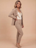 Damen Eleganter Taillierter Blazer – Klare Linien & Zeitlose Eleganz
