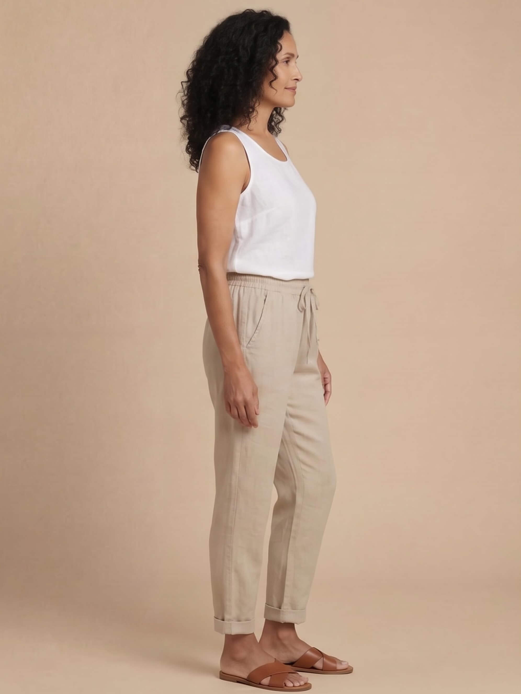 Damenhose mit Tunnelzug und schmal zulaufendem Bein