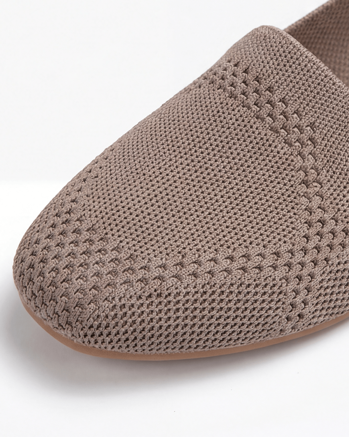 Damen Slipper in Strickoptik – Slip-On Design