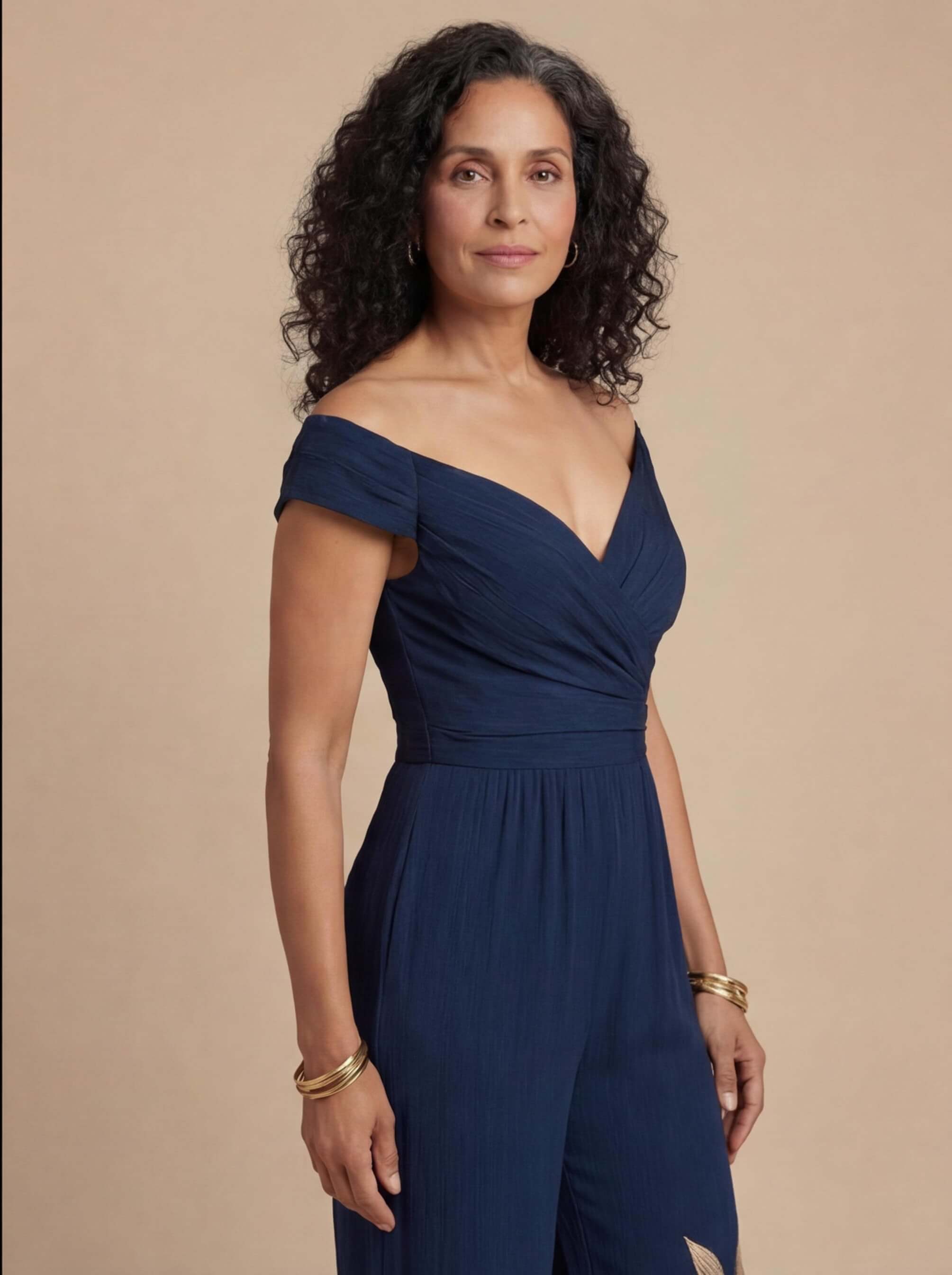 Damen Jumpsuit – Off-Shoulder Weit Geschnitten mit Stickerei für Elegante Anlässe