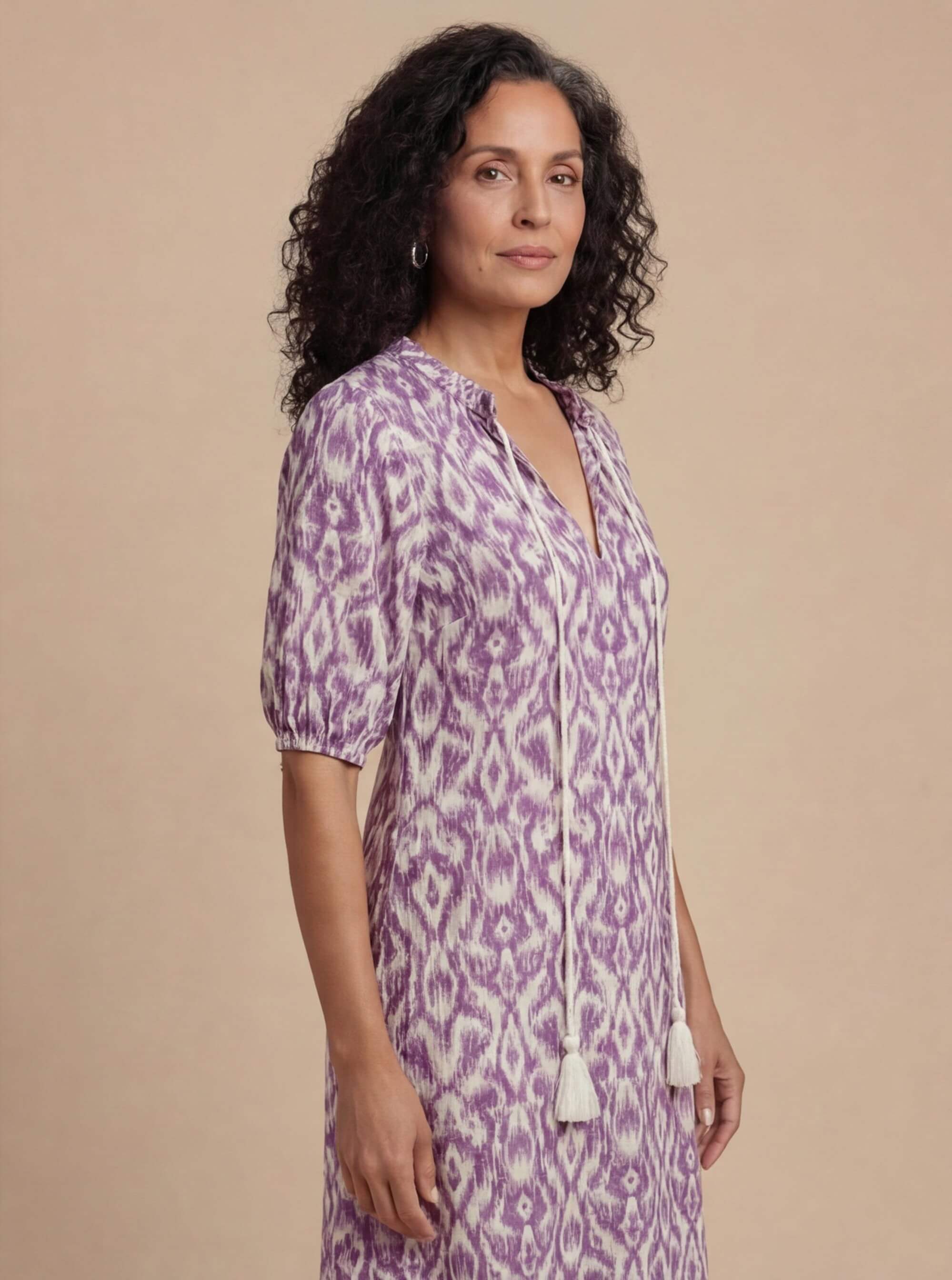 Damen Boho Maxikleid – Mit Quasten-Detail & Fließender Silhouette