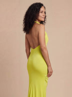 Damen-Maxikleid mit Carmen-Ausschnitt und figurbetonter Silhouette