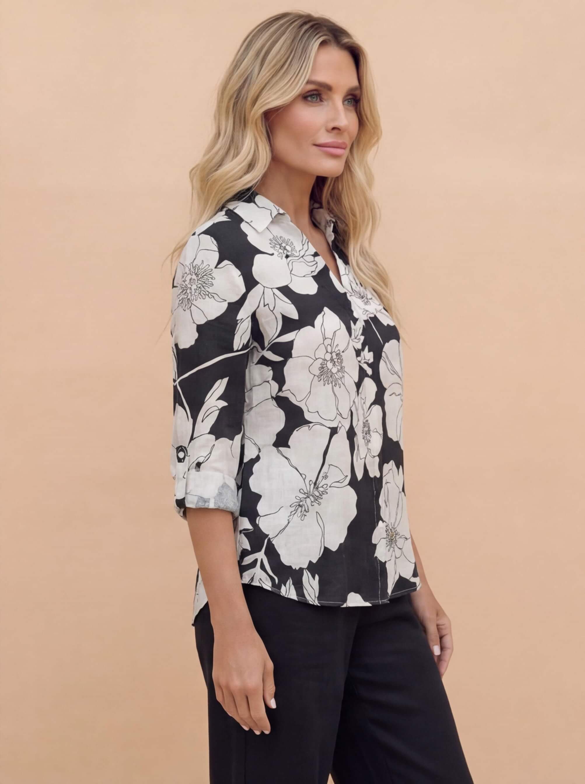 Damen Bluse mit Blumenmuster – Knopfleiste