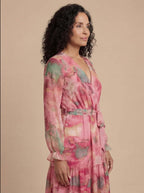 Damen Maxikleid aus Chiffon mit Stufenrock – Fließende Eleganz für Besondere Momente