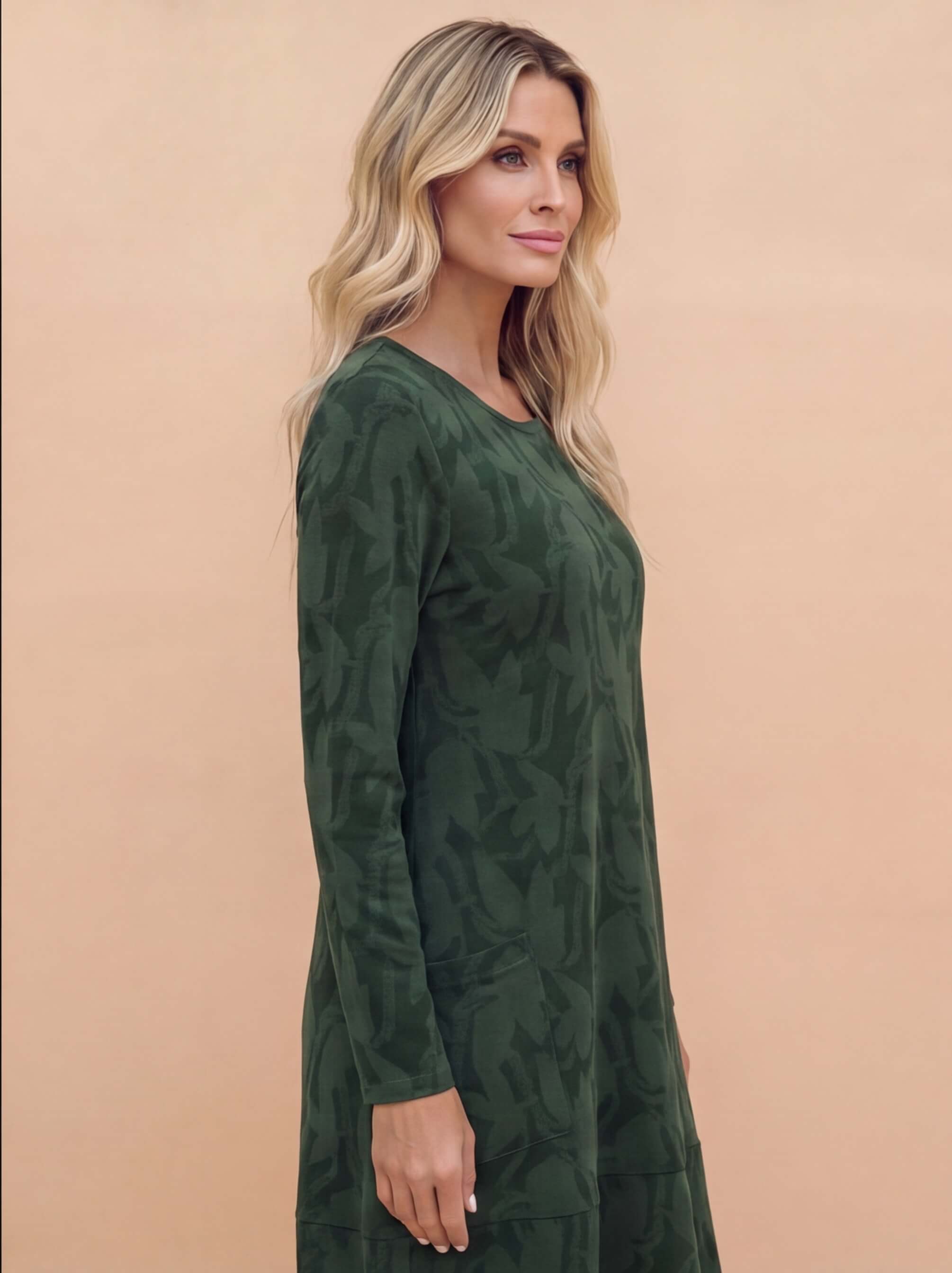 Vestido largo elegante – Forma moderna y comodidad diaria