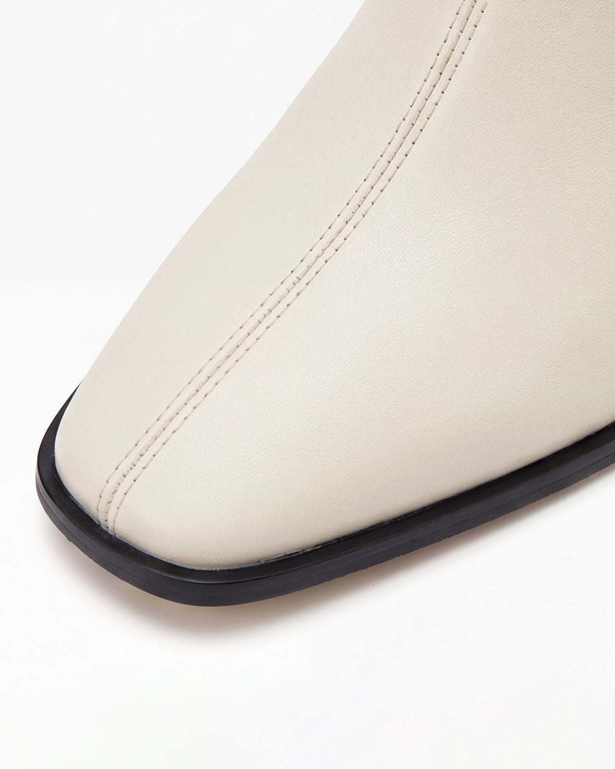 Damen Stiefeletten mit Blockabsatz – Eckige Zehenpartie