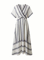 Gestreiftes Damen-Maxikleid in Wickeloptik