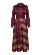 Gestreiftes Damen-Maxi-Hemdkleid mit Bindegürtel