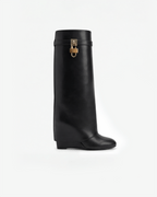 Botas de mujer hasta la rodilla con detalle de cremallera decorativa
