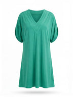 Elegantes Damenkleid mit V-Ausschnitt – Figurumschmeichelnd & Zeitlos