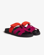Damen Slide-Sandalen mit breitem Riemen und gepolstertem Fußbett