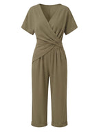 Damen-Jumpsuit in Wickeloptik mit umgeschlagenem Saum
