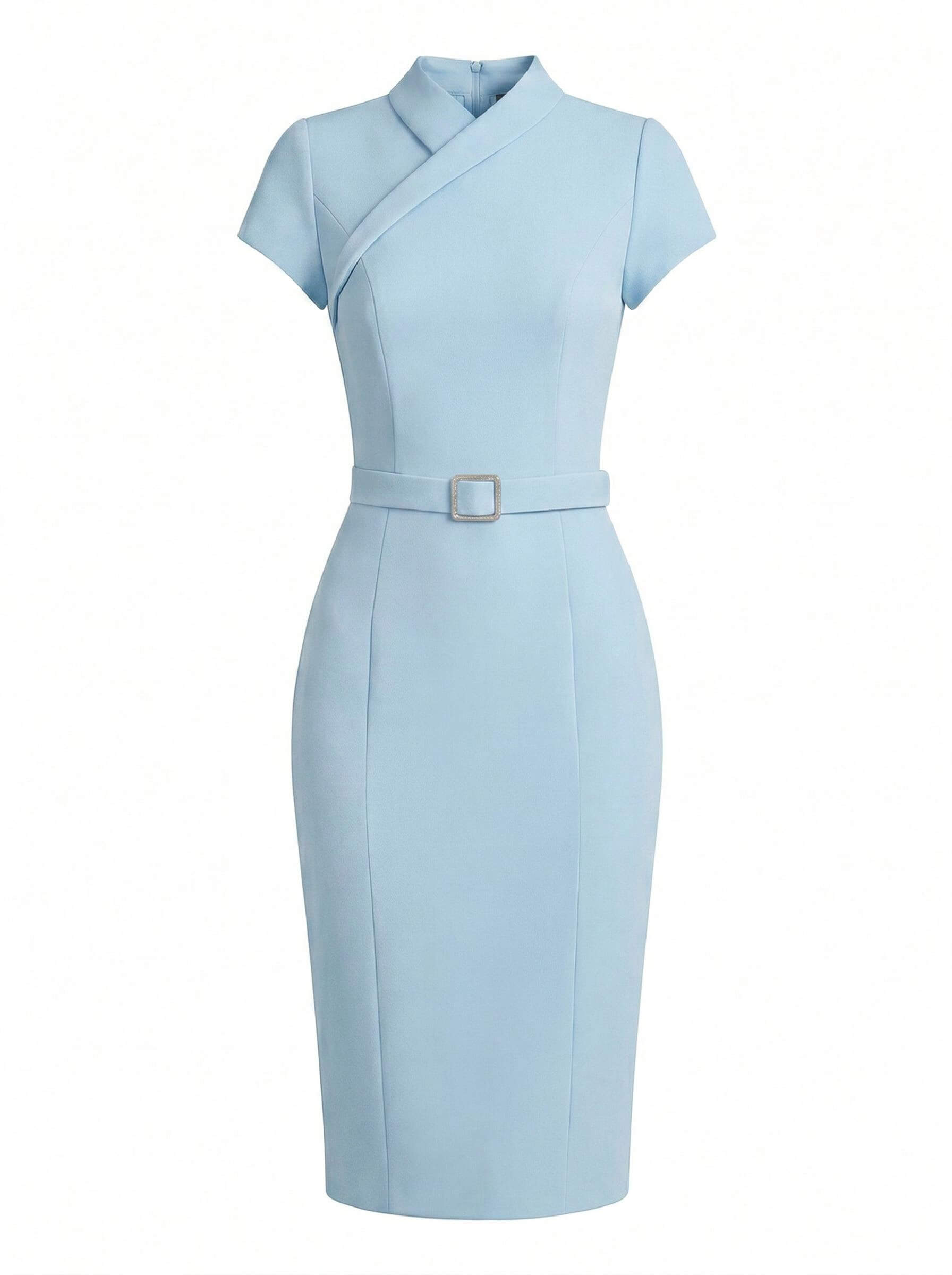 Midikleid mit Flügelärmeln und Wickelausschnitt