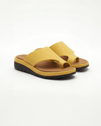 Damen Slide-Sandalen mit Zehenschlaufe – Plateausohle