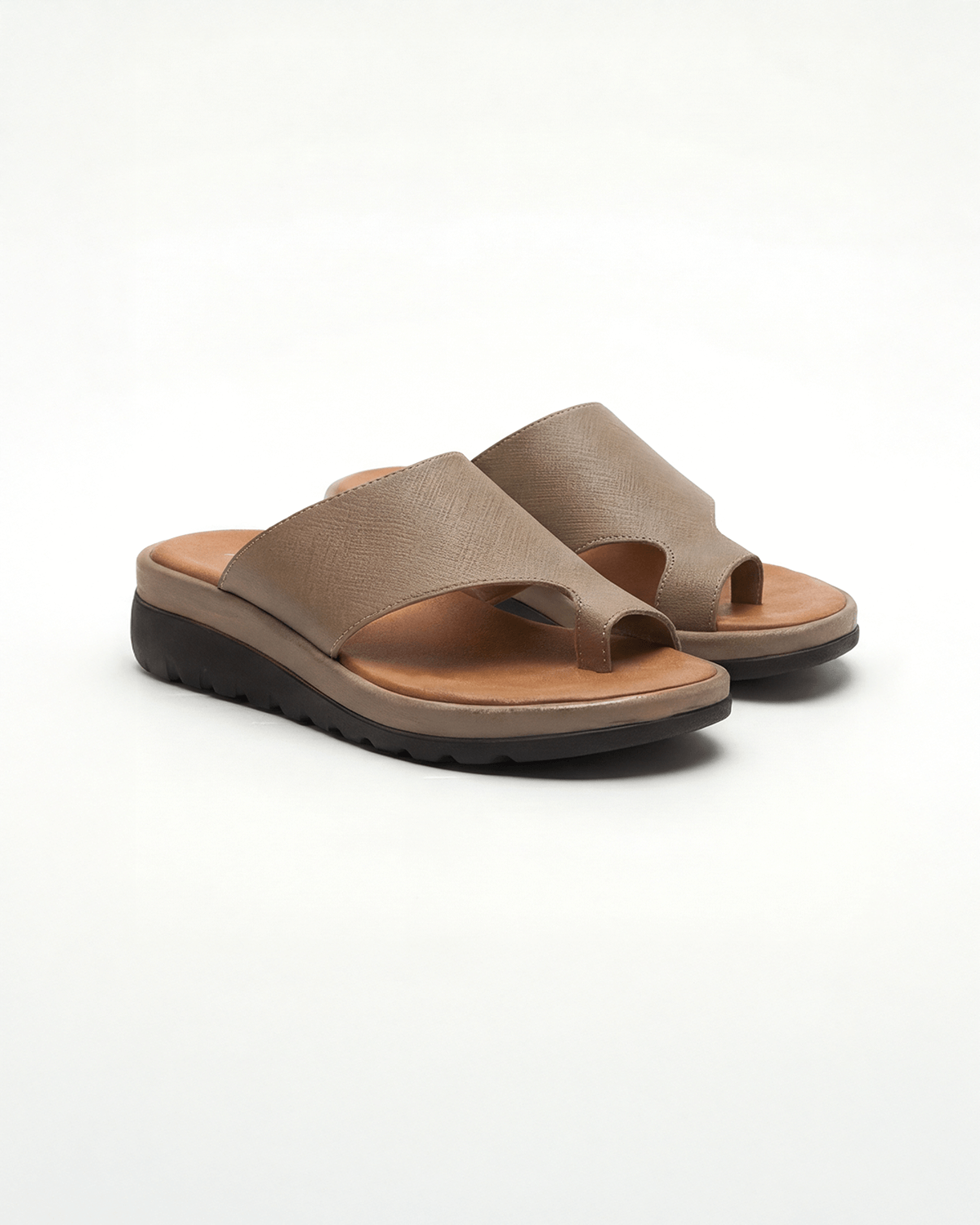 Damen Slide-Sandalen mit Zehenschlaufe – Plateausohle