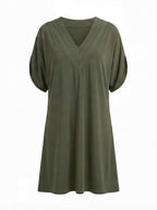 Elegantes Damenkleid mit V-Ausschnitt – Figurumschmeichelnd & Zeitlos