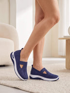 Damen Freizeit-Sneaker – Knit Slip-On mit Cutouts