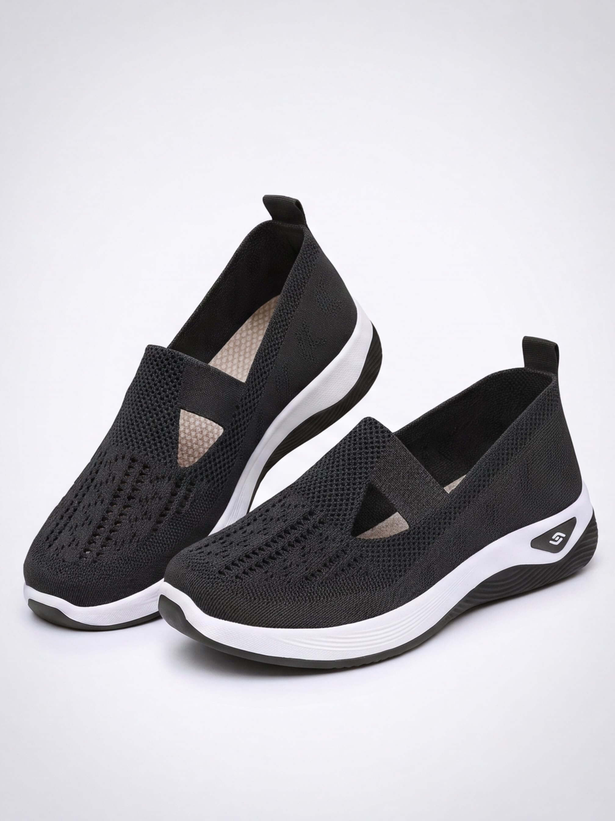 Damen Freizeit-Sneaker – Knit Slip-On mit Cutouts