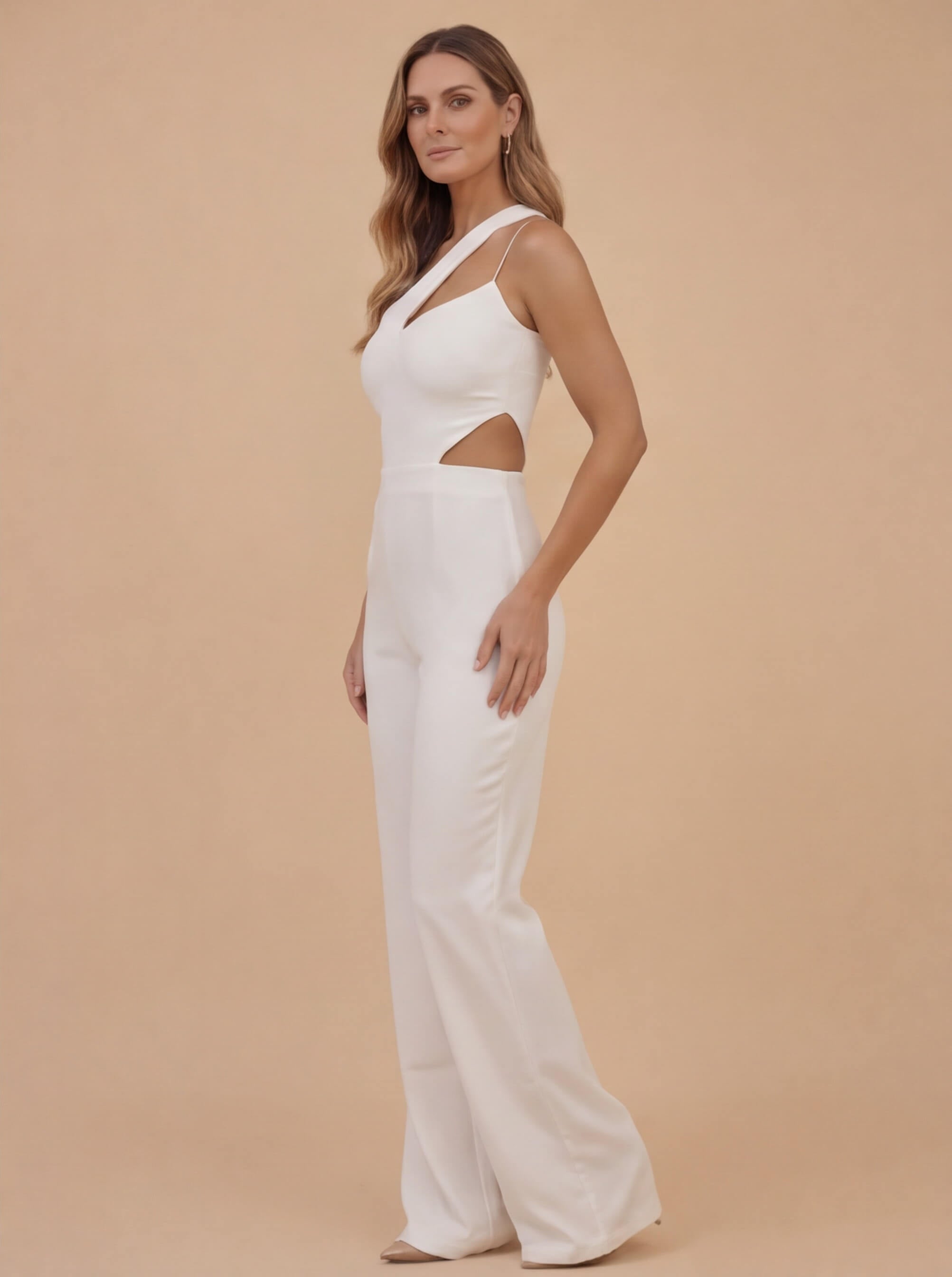 Claudia One-Shoulder Cut-Out Jumpsuit – Weiß