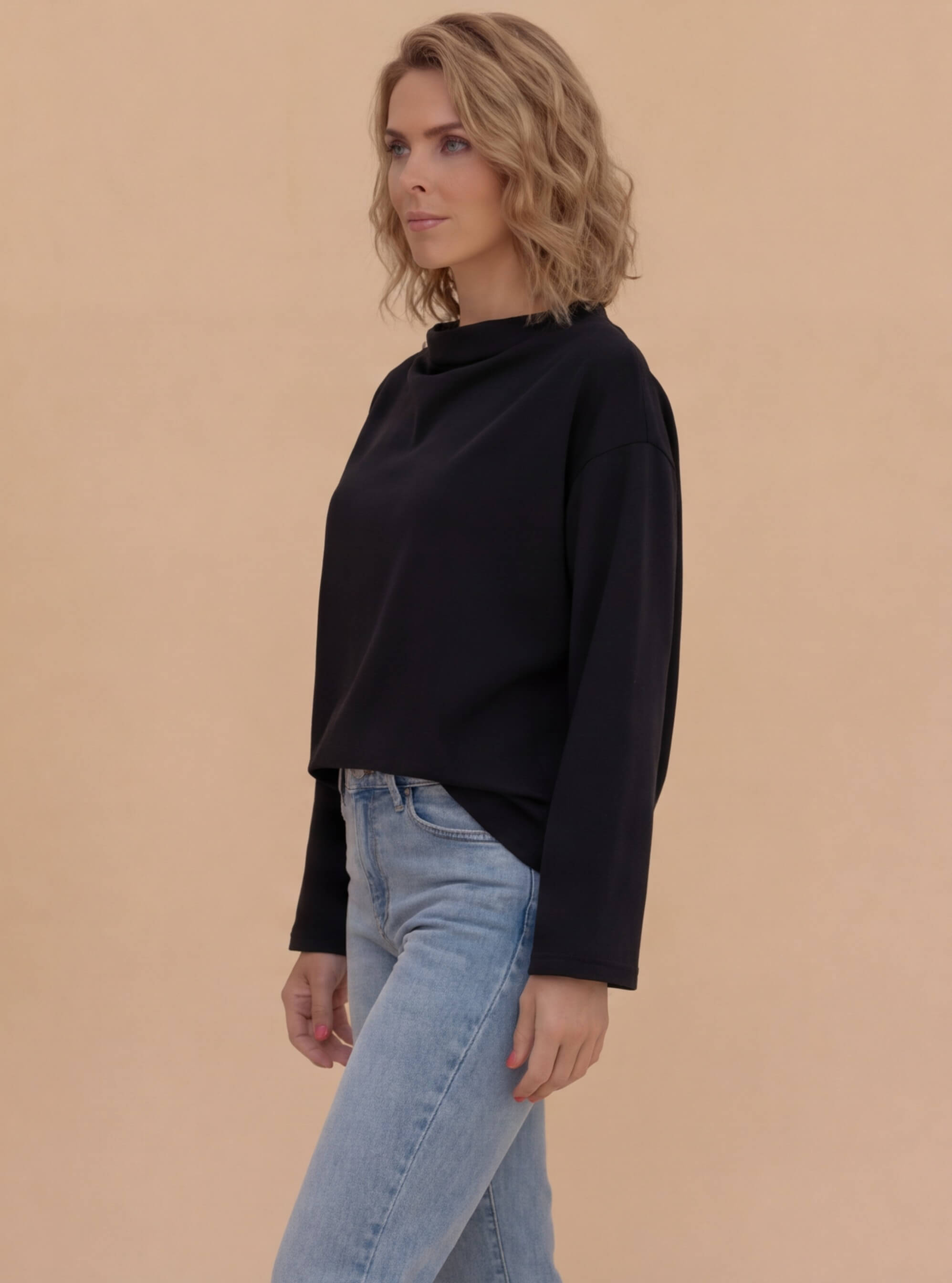 Damen Oversize Sweatshirt – Minimalistischer Stehkragen Pullover