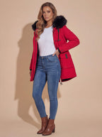 Damen Winterparka – Wasserabweisend & Warm Gefüttert mit Fellkapuze