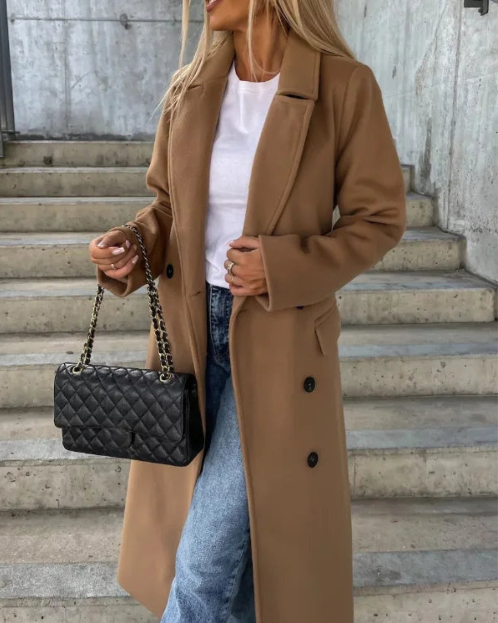 Damen Mantel – Lang, Elegant & Mit Reverskragen