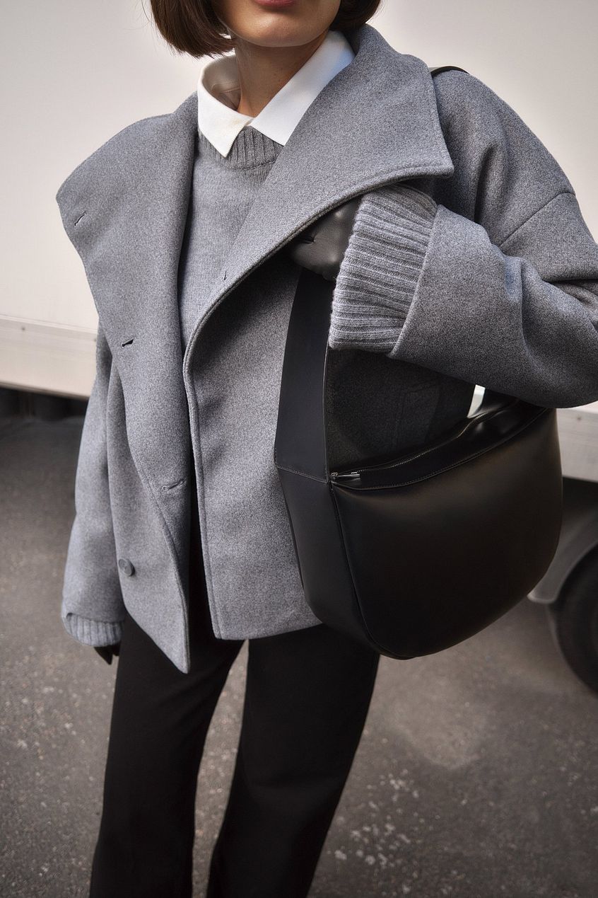 Damen Kurze Wolljacke – Elegant, Warm & Zeitlos